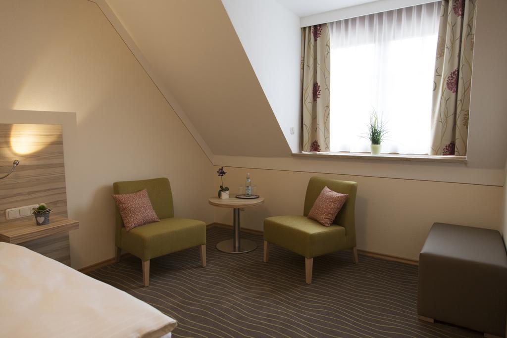 Hotel Strasshof Pfaffenhofen an der Ilm Pokój zdjęcie